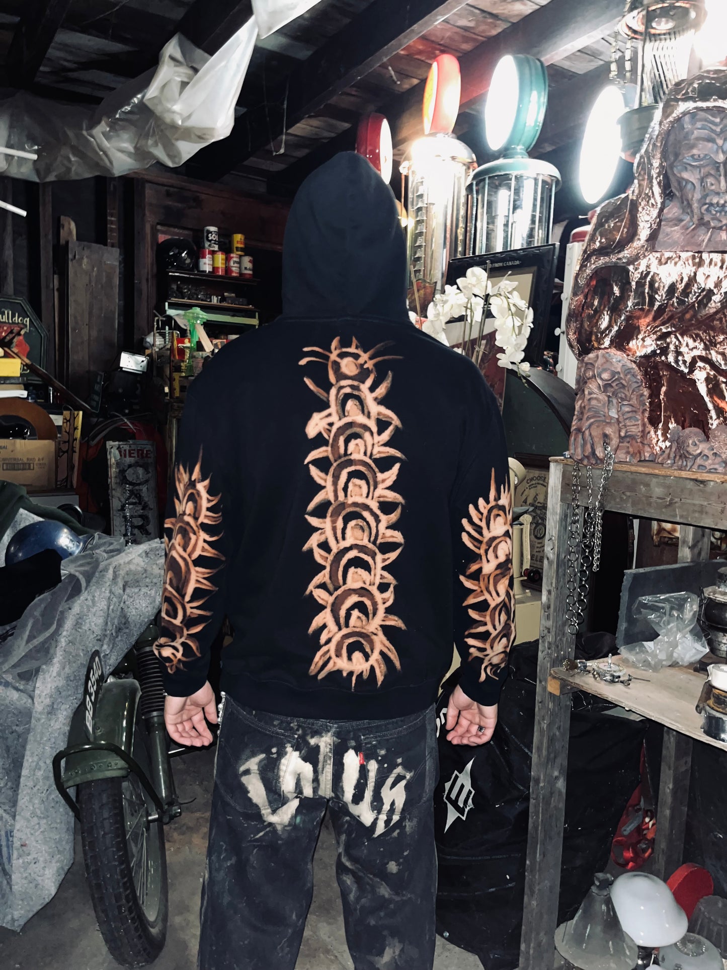 CENTIPEDE HOODIE 1OF1