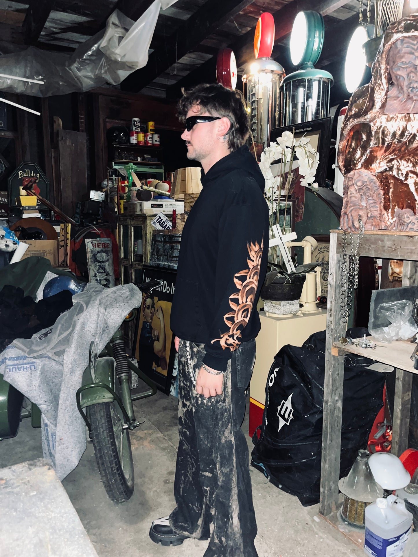 CENTIPEDE HOODIE 1OF1