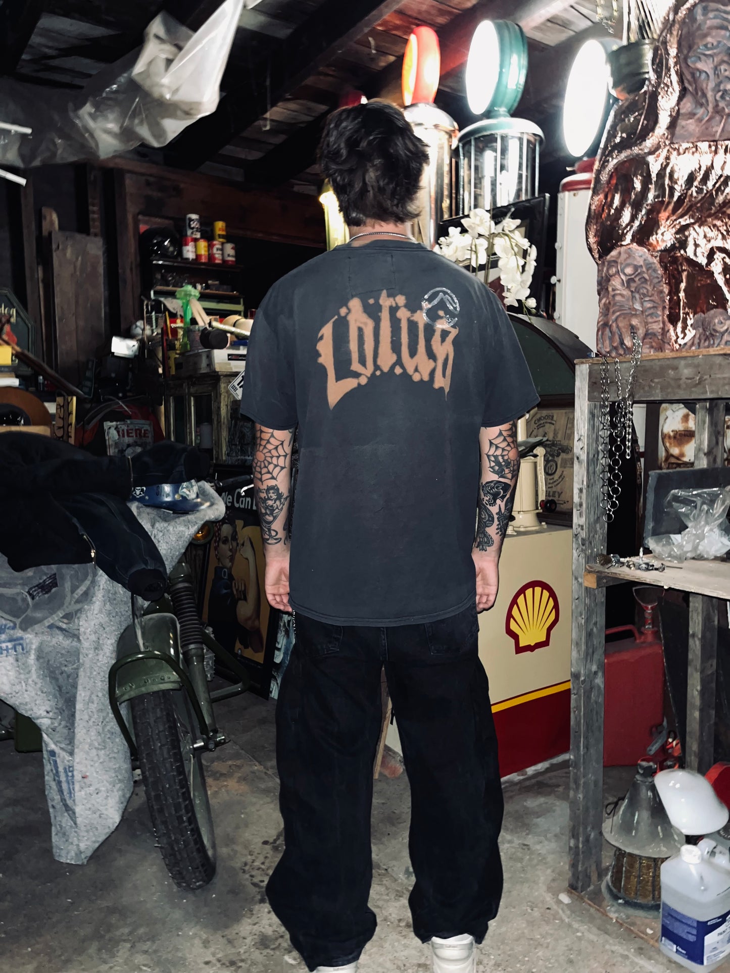 REWORKED WOLVERINE TEE